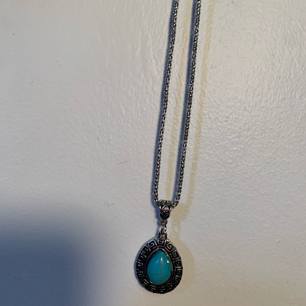 Turquoise necklace - Picture 2 of 3